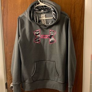 ⭐️Under Armour Fleece Graphic Hoodie M